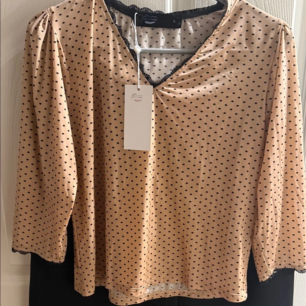 Ever Pretty Black Pants with Tan Polka Dot Blouse - Picture 3 of 3